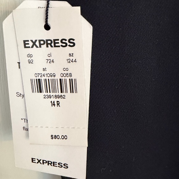 Express Editor Boot Mid-Rise Pants in Black - Picture 5 of 6